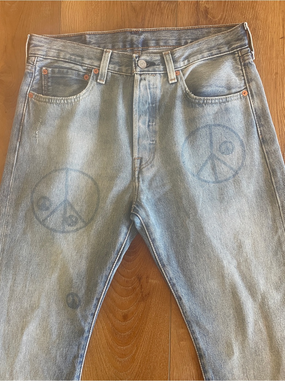 Levi's Men's 501 Jeans - 150 Anniversary Peace‎ Motif